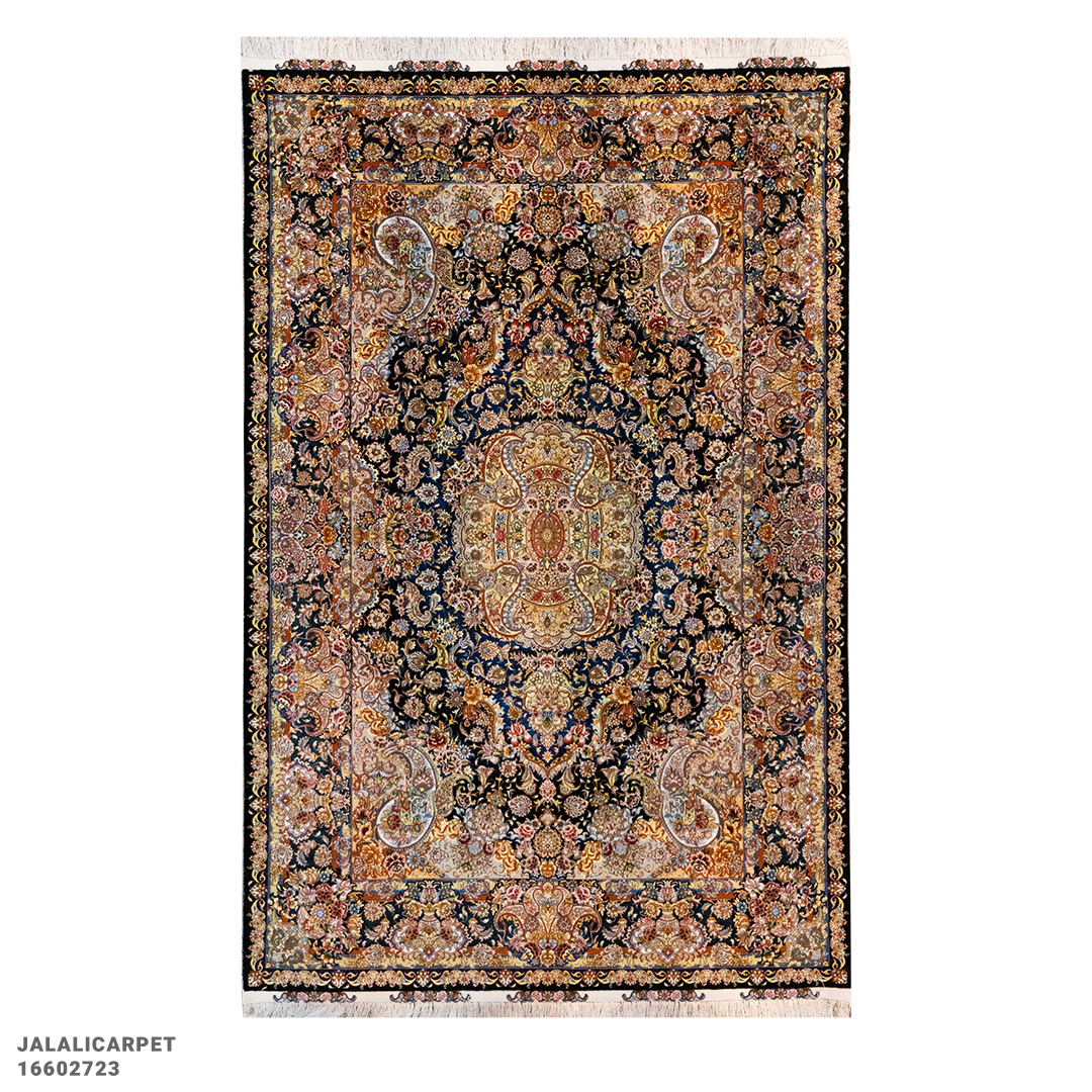 6 متری سالاری